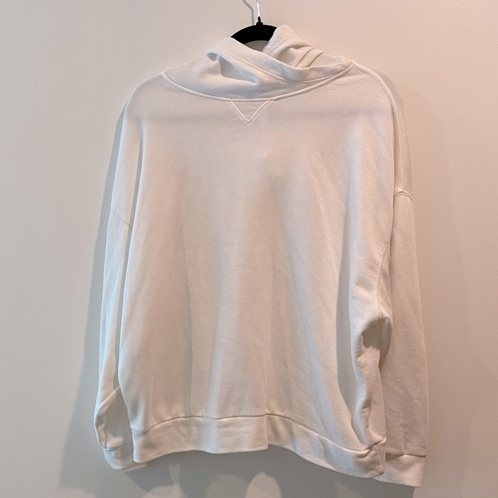 Fabletics White Hoodie Sweater